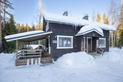 Evo Wilderness Villa in its winter attire.