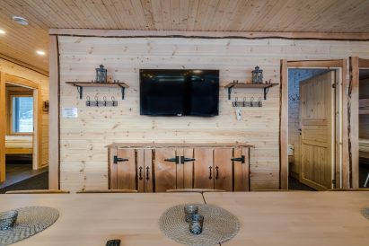 Aulanko Lake Villa's main hall.