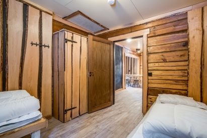 The double bedroom on the ground floor of Tavastia Privacy.