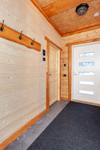 Entrance hall of Loppi Luxus.